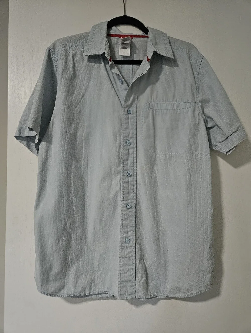 The North Face Men's Medium Light Blue Striped Short Sleeve Button Down Shirt